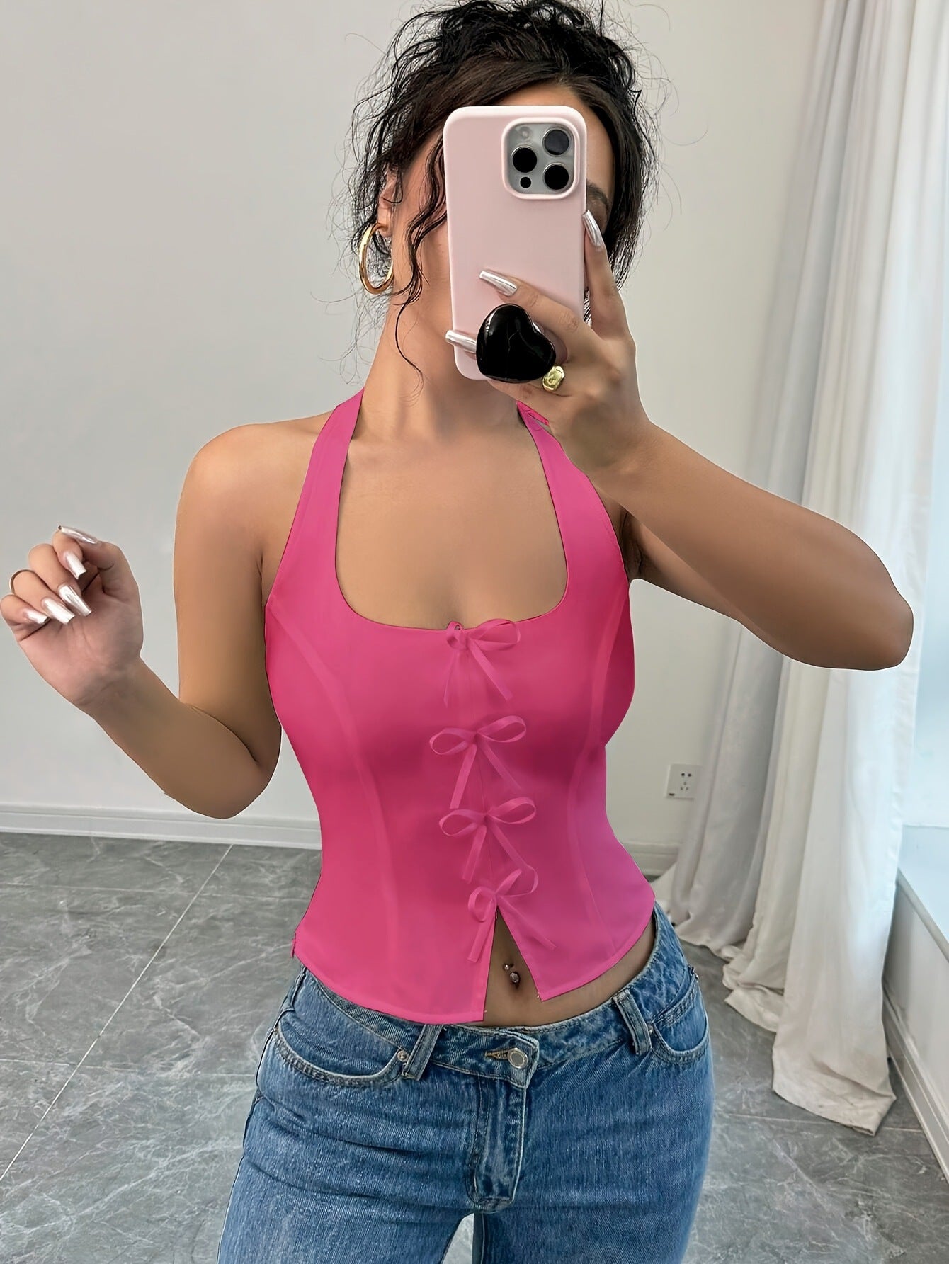 Stilvolles Damen-Top im Minimal-Design