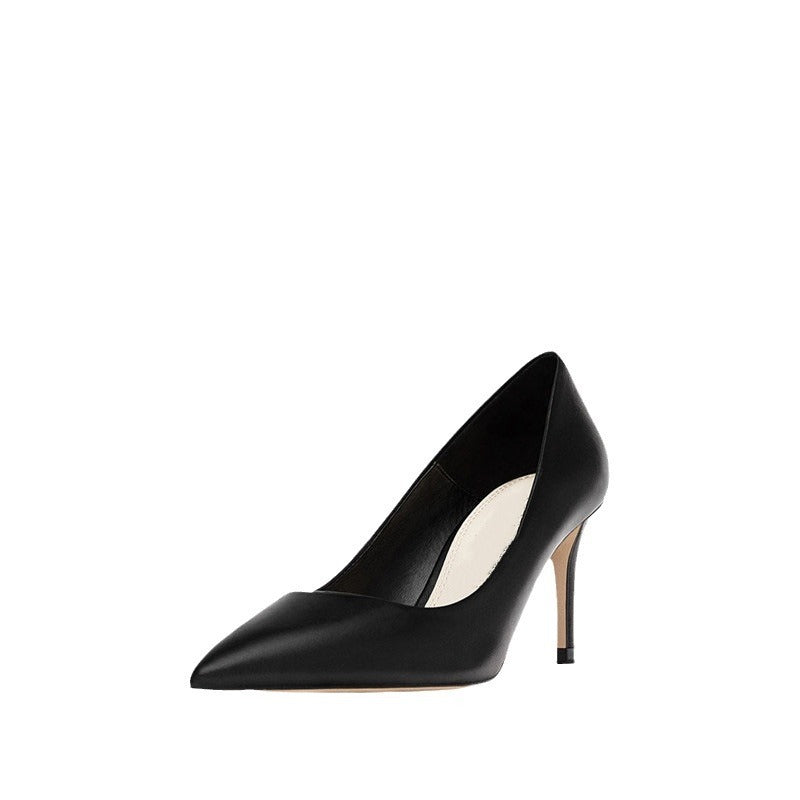 Formelles Outfit für Vorstellungsgespräche: Stiletto-Absatz in Bonbonfarbe