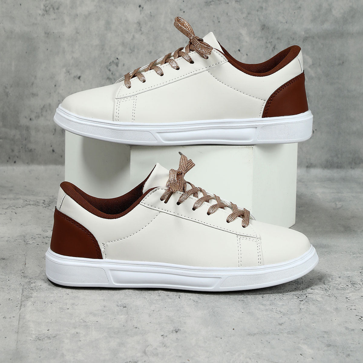 Casual Plateau Skate Sneaker – Streetwear Style