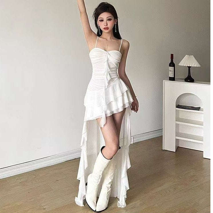 Romantisches Damenkleid – Rüschen