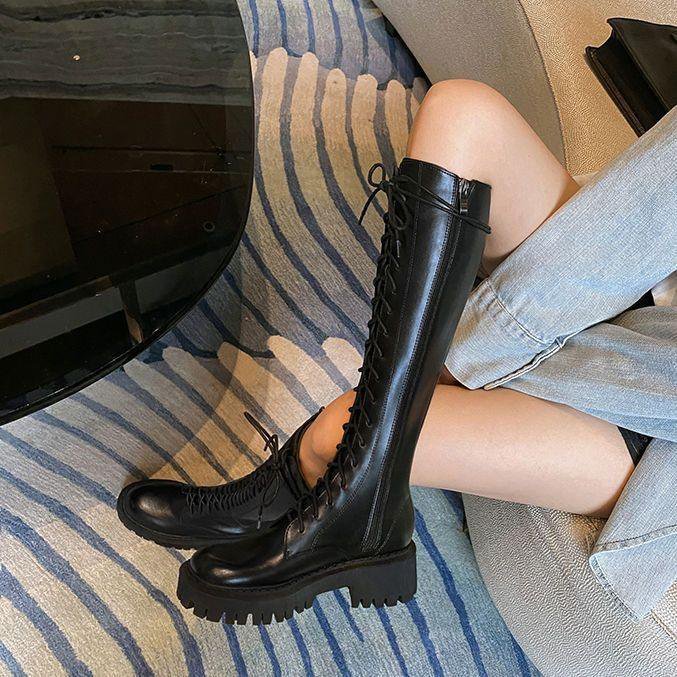 Damen Stiefel in Schwarz mit Reißverschluss