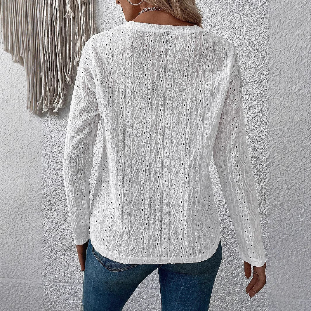 Elegantes Langarmshirt in Uni-Optik – Rundhals & ausgesparte Details