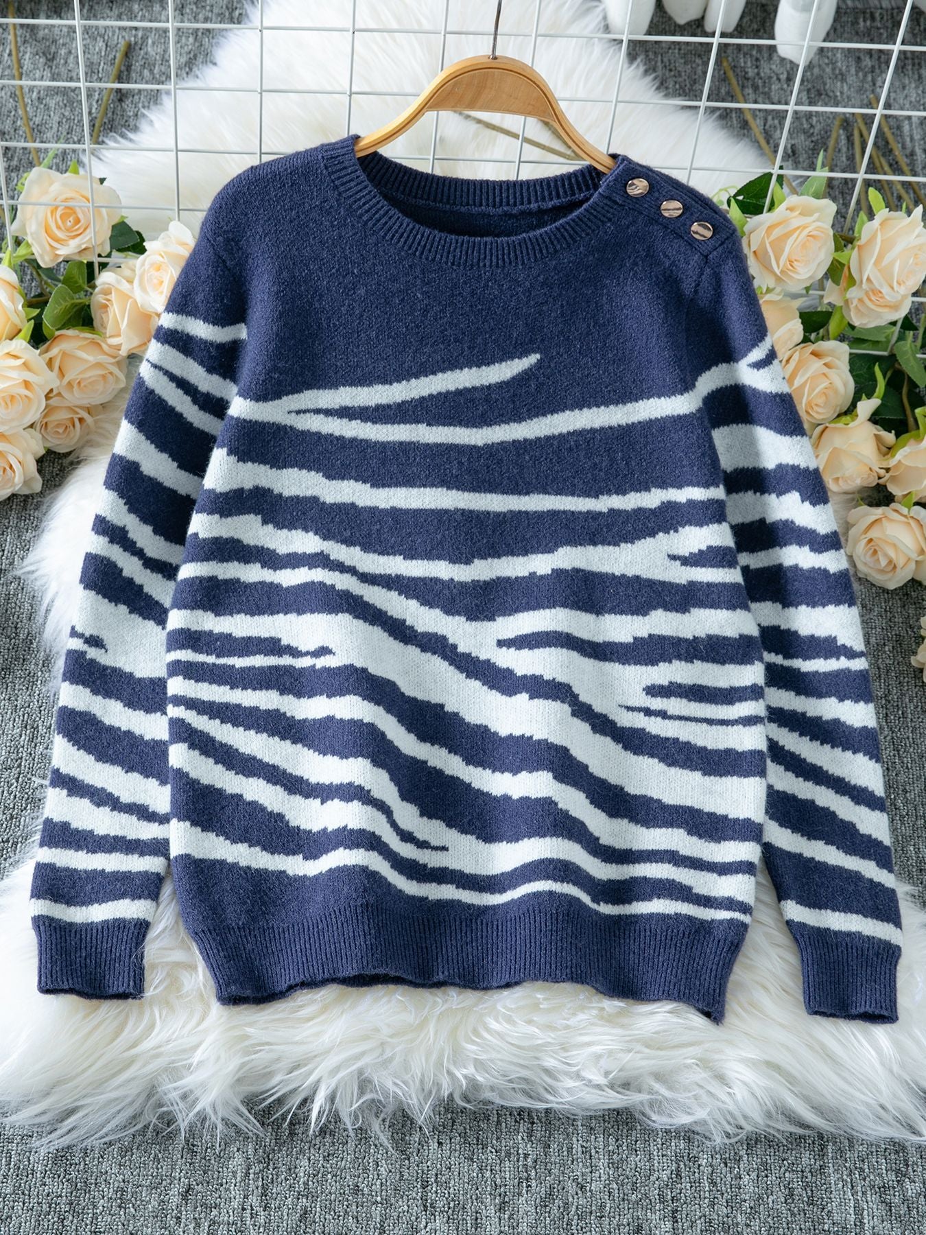 Damenpullover mit Zebra-Streifen – Lockerer Acryl-Strick, S–XL