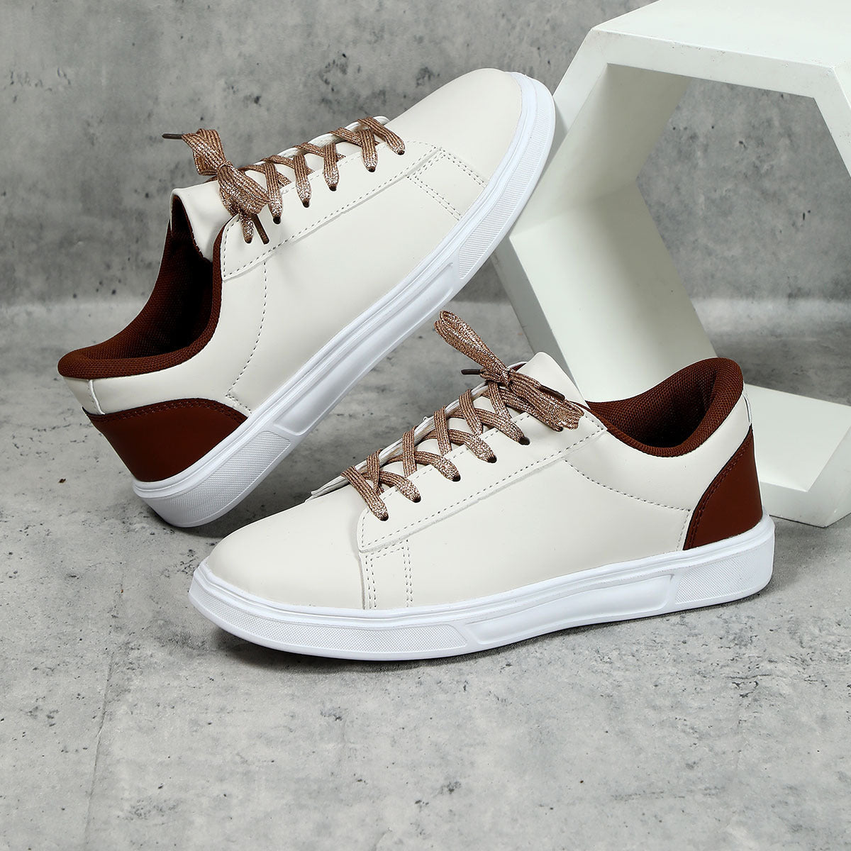 Casual Plateau Skate Sneaker – Streetwear Style