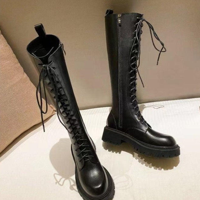 Damen Stiefel in Schwarz mit Reißverschluss