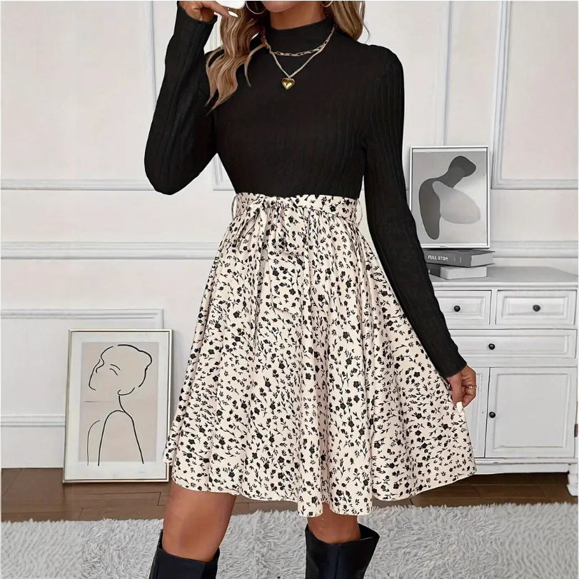 Damen Kleid – Mehrfarbiger Blumendruck, Rundhals