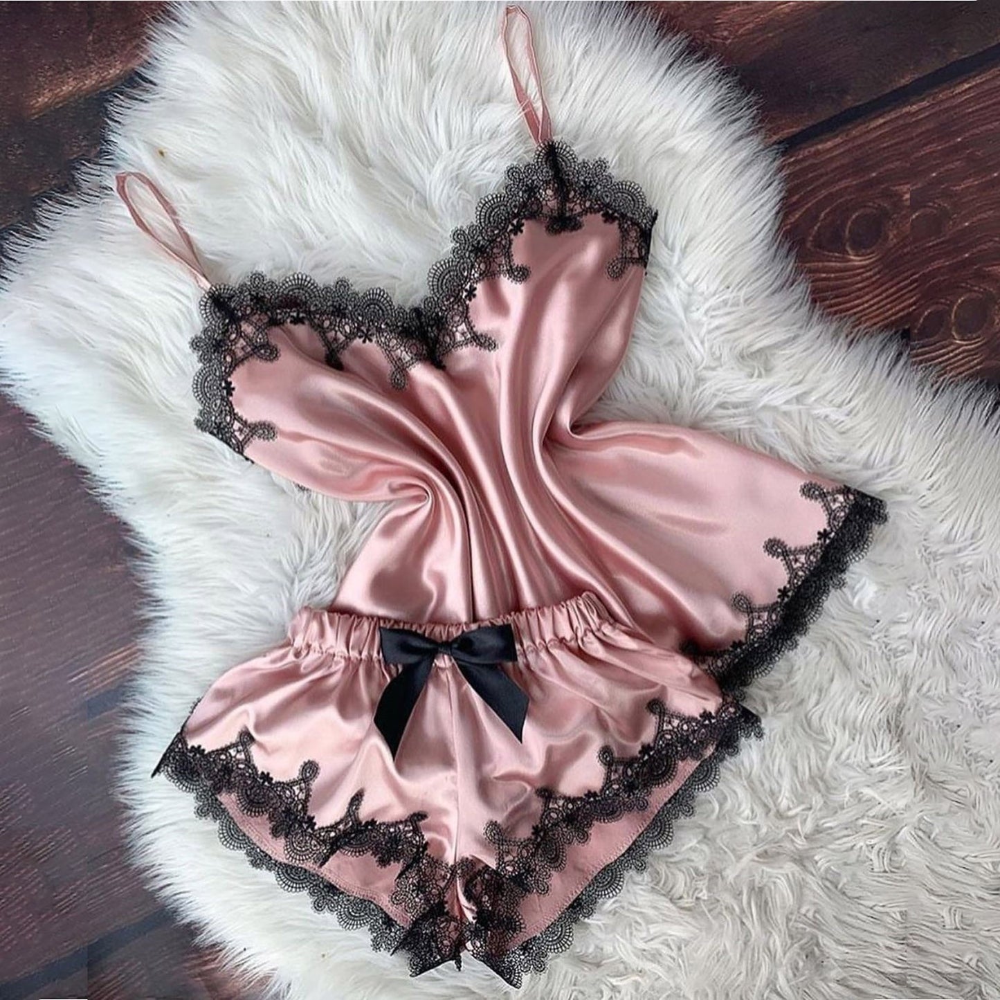 Sexy Hauskleidung aus Spitze