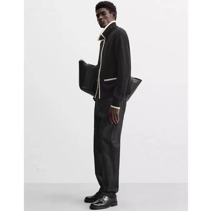 Modischer Herren-Cardigan mit kontrastfarbenem Reißverschluss