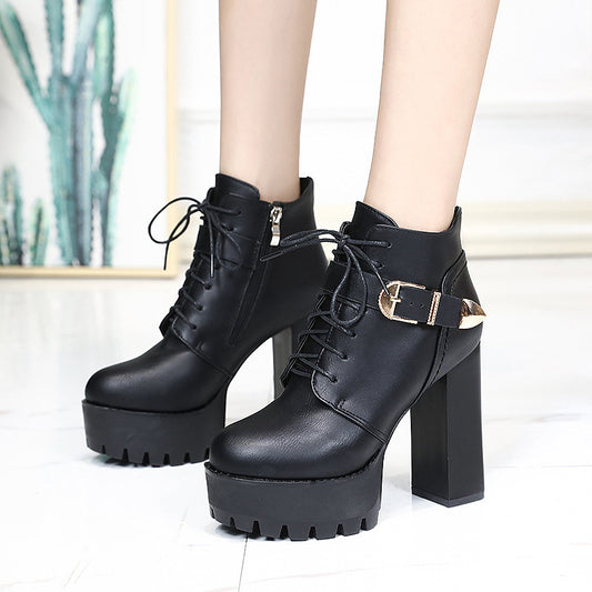 Neue wasserdichte Plateau-High Heels im britischen Stil mit klobigem Absatz