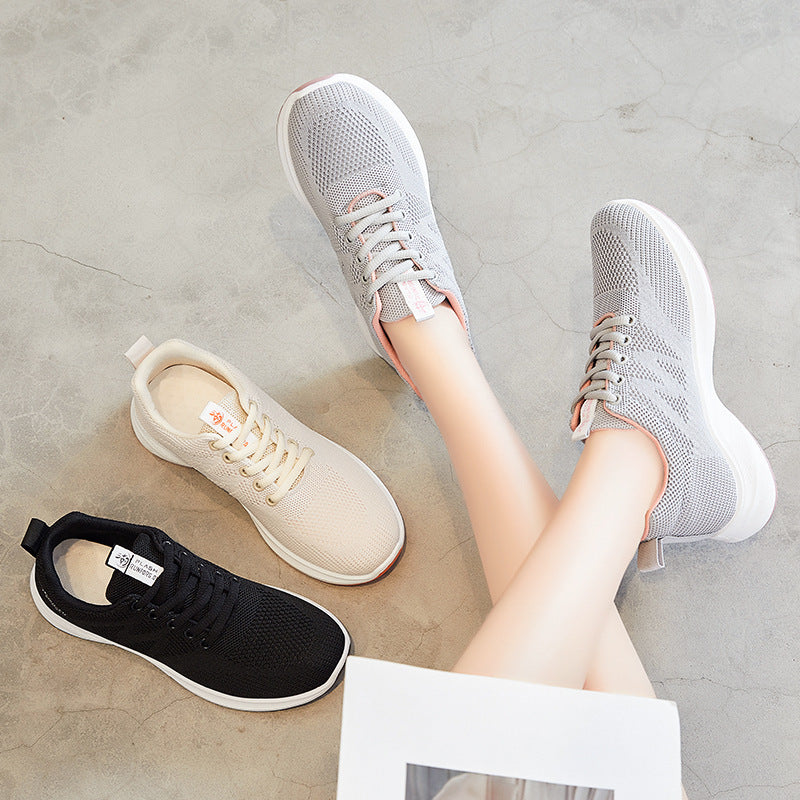 Atmungsaktive Fly Laufschuhe aus gewebtem Mesh, flache Sneaker mit weicher Sohle für Damen