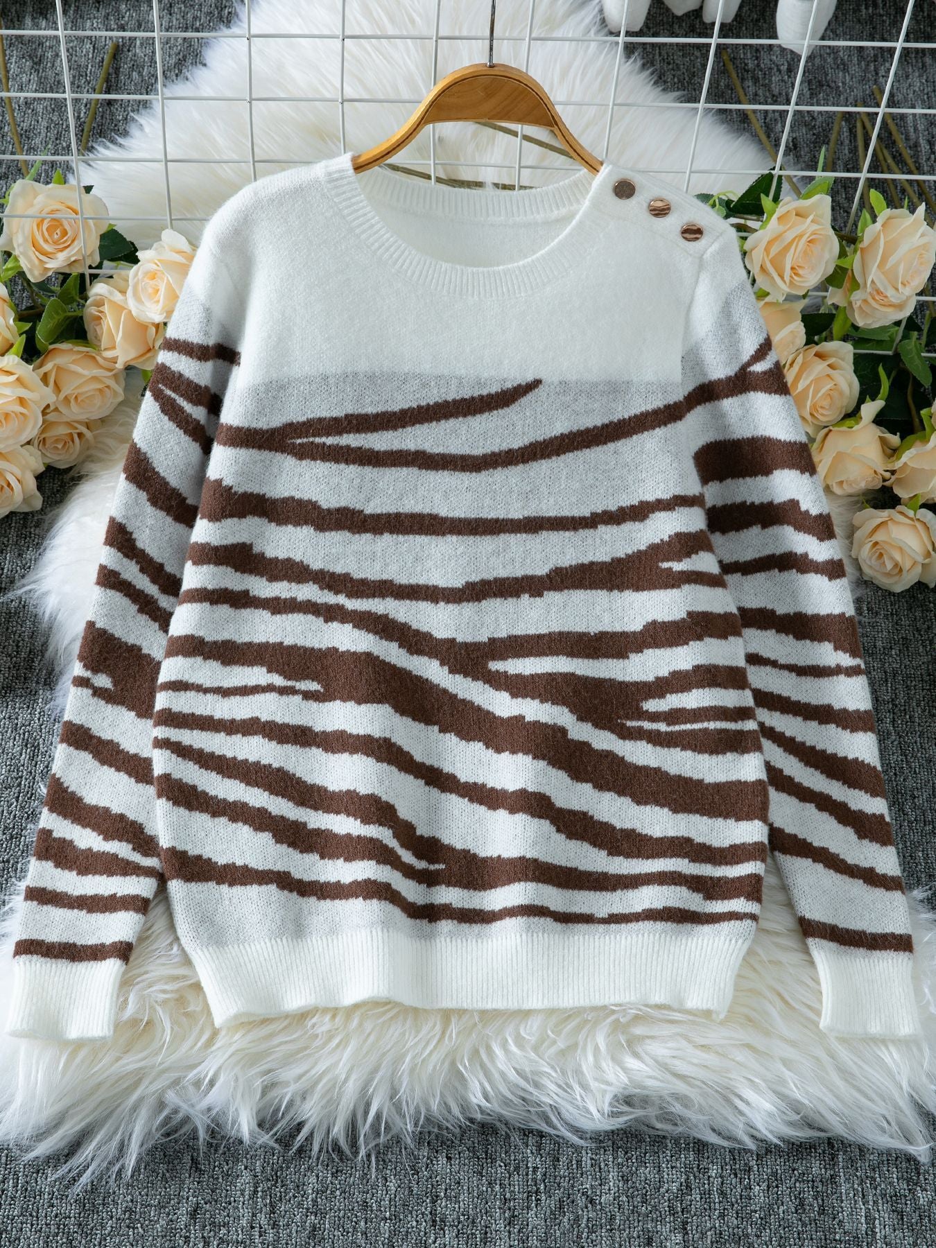 Damenpullover mit Zebra-Streifen – Lockerer Acryl-Strick, S–XL