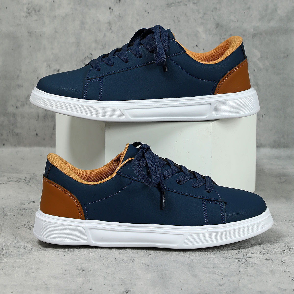 Casual Plateau Skate Sneaker – Streetwear Style