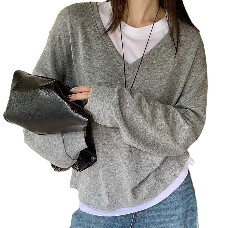 Stylisches Korean-Style V-Neck Shirt mit freien Schultern