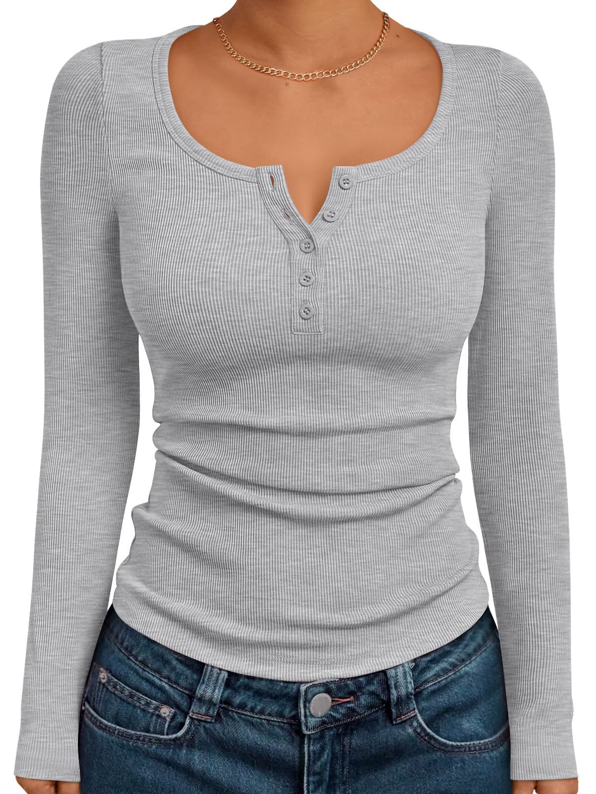 Damen-Langarmshirt aus Feinstrick – Unifarben & dekorative Knöpfe