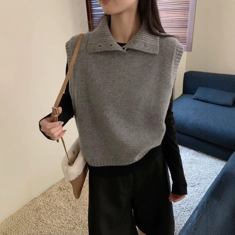 Vielseitige, ärmellose Strickweste aus kunstvollem Netzgewebe