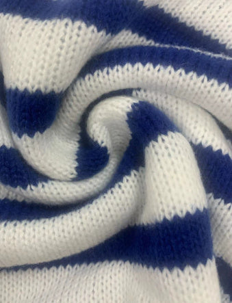 Damenpullover in Saphirblau mit Kontraststreifen – Lockerer British-Style-Sweater