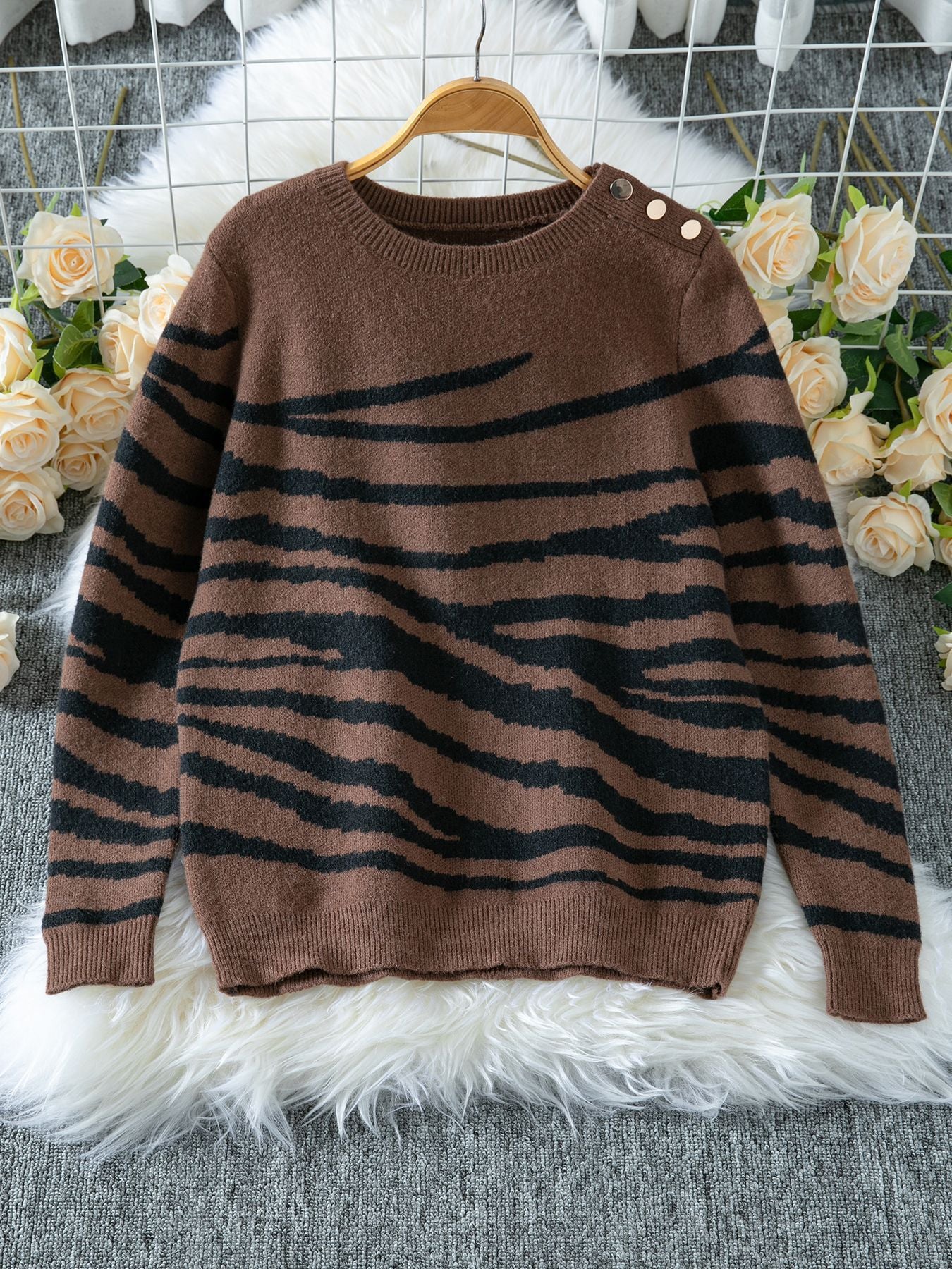 Damenpullover mit Zebra-Streifen – Lockerer Acryl-Strick, S–XL