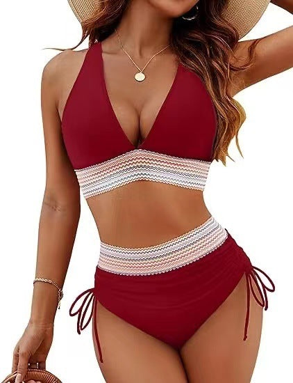 Modischer Damen-Bikini mit hohem Bund und Schlitz
