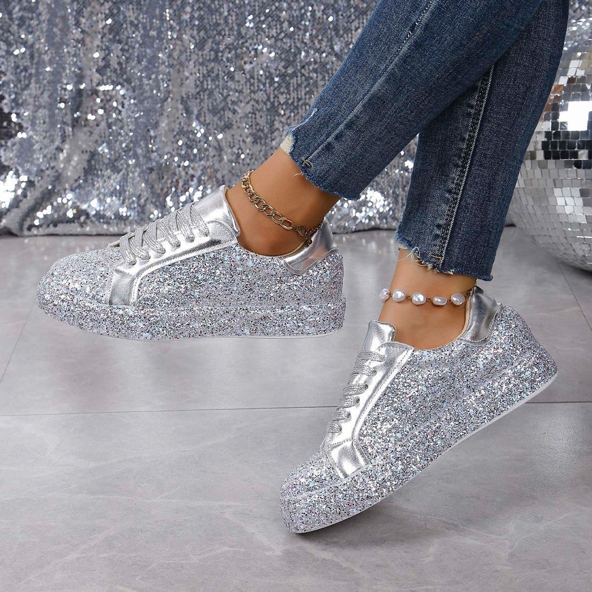 Modische Damen Sneakers – Paillettenlook