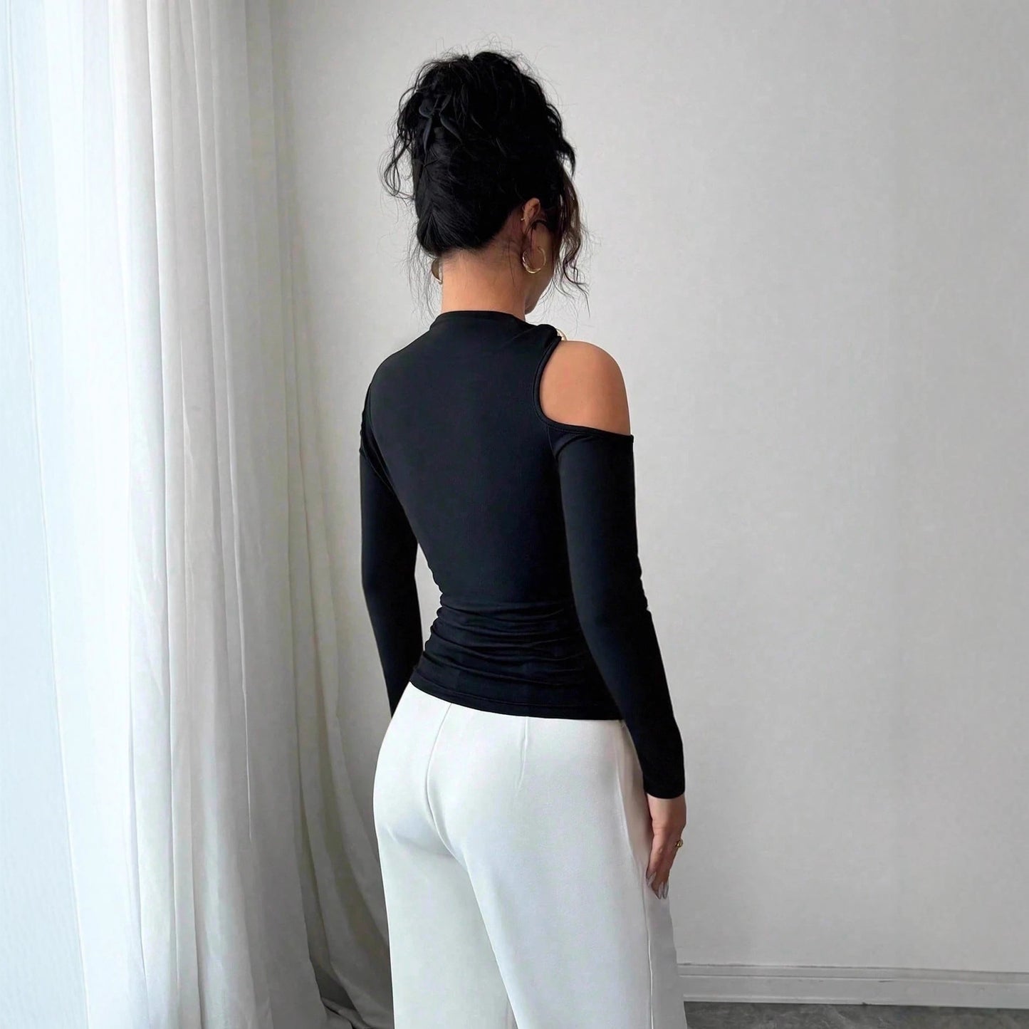 Asymmetrisches One-Shoulder-Top