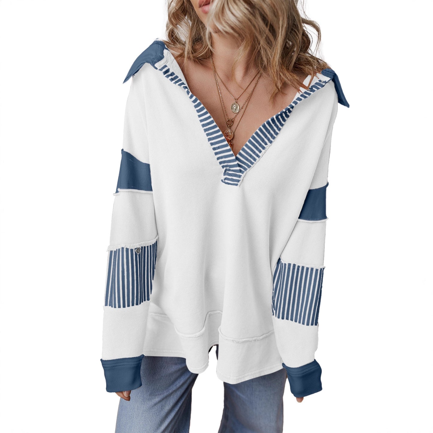 Pullover-Sweatshirt mit Streifenmuster in passenden Farben, langen Ärmeln und lockerer Passform