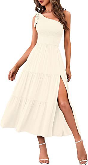 Neues Sommerkleid für Damen: Einseitig schulterfrei, plissiert, mit gestuftem Saum und Schlitz