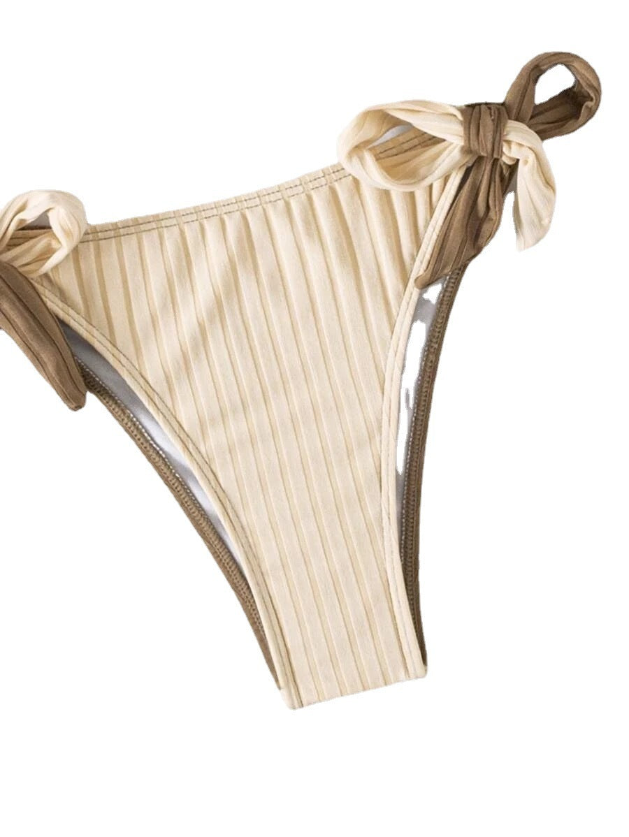 Bikini Damen Badeanzug Zweifarbig Hängender Ausschnitt Gekreuzter Rücken Schmale Rückenpartie