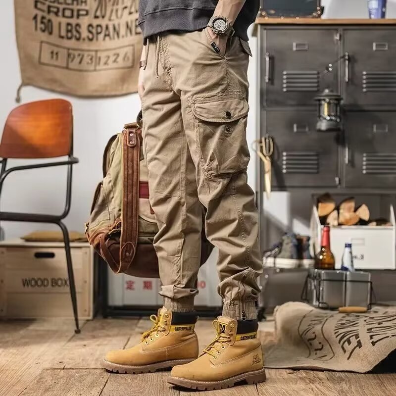 Sport- & Freizeithose mit Kordelzug aus elastischem Funktionsmaterial