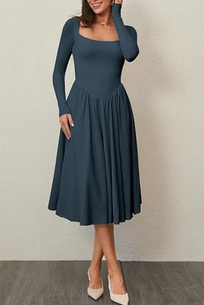 Damen Kleid mit langen Ärmeln – Schlichter, einfarbiger Look