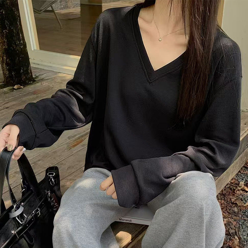 Stylisches Korean-Style V-Neck Shirt mit freien Schultern